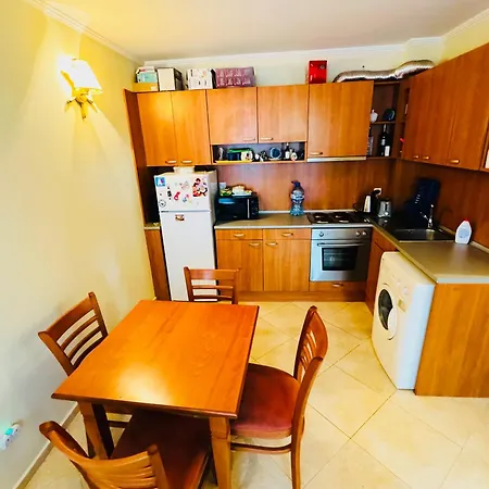 Victoria Two Bedroom Sunny Lejlighed