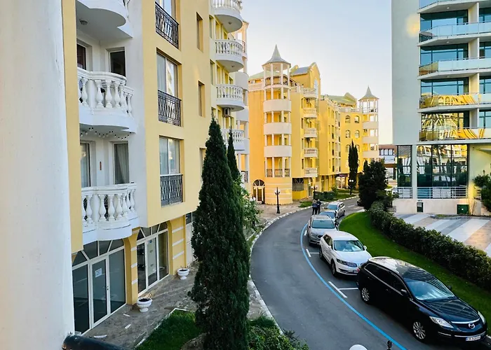 Apartment Victoria Two Bedroom Sunny Slantschew brjag