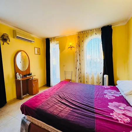 Victoria Two Bedroom Sunny Σάνι Μπιτς