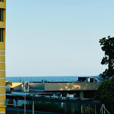 Διαμέρισμα Victoria Two Bedroom Sunny