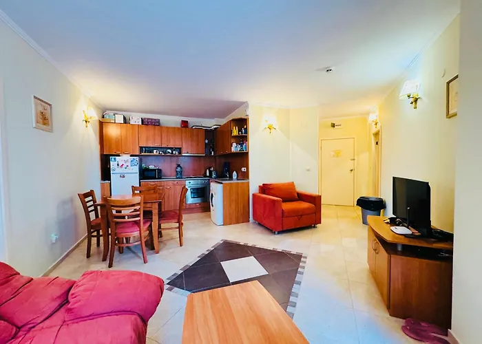 Апартамент Victoria Two Bedroom Sunny